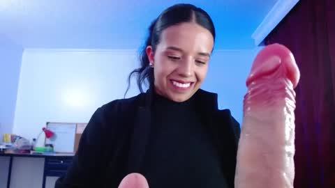 Snapshot of valery_meer_ chatting on 9, 9, 2025 Valeria online show from 9, 9, 2025