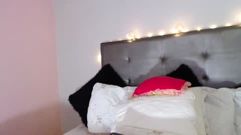 Snapshot of valery_rioss chatting on 11, 1, 2025 Ana Paula online show from 11, 1, 2025