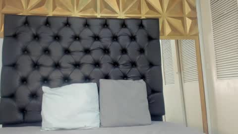 Snapshot of valery_villa_ chatting on 7, 1, 2025 Valery online show from 7, 1, 2025