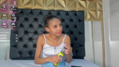 Snapshot of valery_villa_ chatting on 21, 1, 2025 Valery online show from 21, 1, 2025