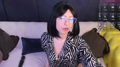 Snapshot of valerymur chatting on 3, 5, 2026 Valery Mur3 online show from 3, 5, 2026