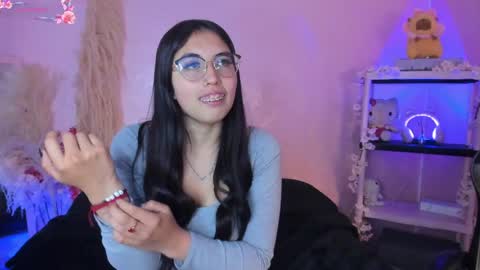 Snapshot of valk_diaz chatting on 4, 5, 2026 Valk online show from 4, 5, 2026