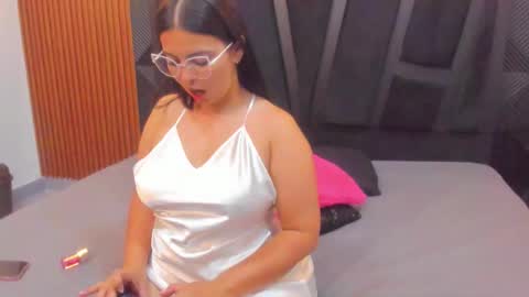 VALKA ROSS online show from 15, 12, 2025