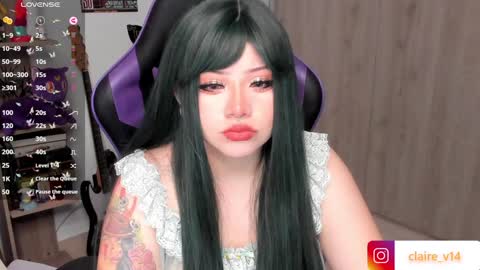 Snapshot of valkyrie_claire chatting on 6, 1, 2025 Valkyrie claire online show from 6, 1, 2025