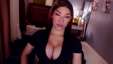 Snapshot of valkyriemajesty chatting on 17, 5, 2026 valkyriemajesty online show from 17, 5, 2026