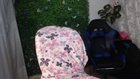 Snapshot of valquiria_sirgun chatting on 3, 7, 2026 valquiria_sirgun online show from 3, 7, 2026