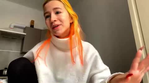 Snapshot of valtopi chatting on 12, 2, 2026 Emily online show from 12, 2, 2026