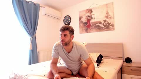 valyvalisimo online show from 3, 3, 2026