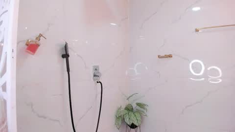 valyx7 online show from 4, 12, 2025