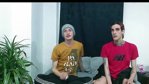 Snapshot of vamp_noah chatting on 4, 1, 2025 Vamp Noah and Dan online show from 4, 1, 2025