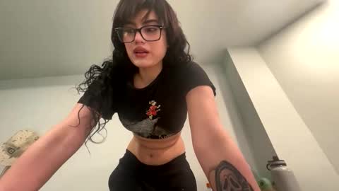 Snapshot of vampgatita chatting on 25, 4, 2026 vampgatita online show from 25, 4, 2026