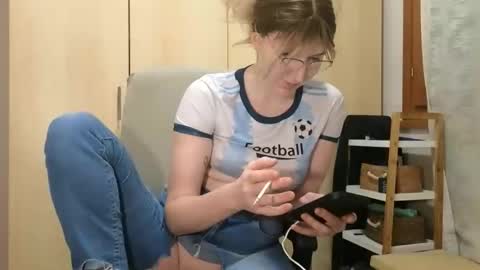 Vanda online show from 25, 11, 2025