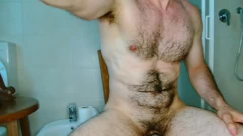 Snapshot of vandik669 chatting on 27, 5, 2026 vandik669 online show from 27, 5, 2026