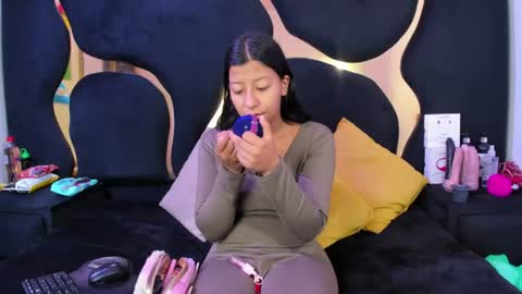Vane online show from 15, 7, 2026