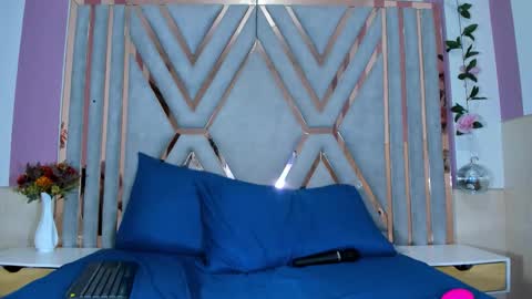 vanesaa_mejia online show from 16, 1, 2026