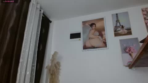 vanessa online show from 7, 7, 2026