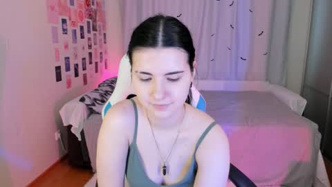 Vanessa online show from 1, 3, 2025