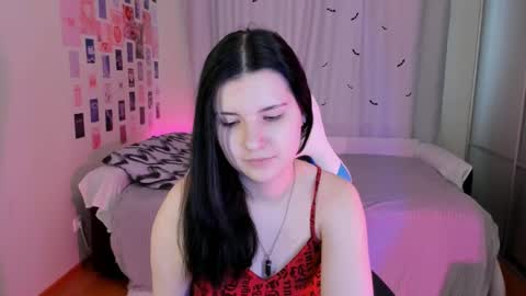 Vanessa online show from 3, 3, 2025