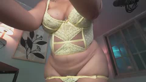 Snapshot of vanessa_novvoa chatting on 13, 7, 2026 Vanessa Novvoa online show from 13, 7, 2026