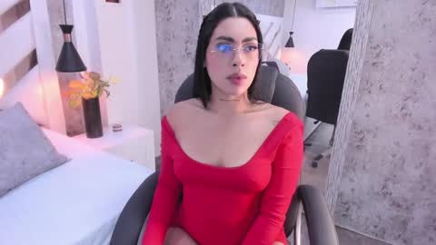 Vanessa  online show from 7, 1, 2026