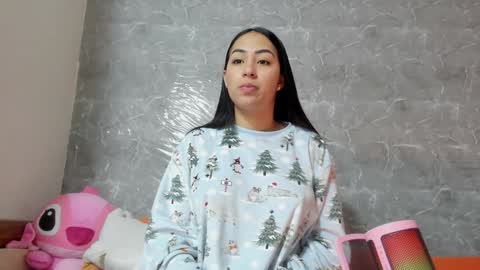 Snapshot of vanessaadol chatting on 2, 2, 2025 vanessaadol online show from 2, 2, 2025