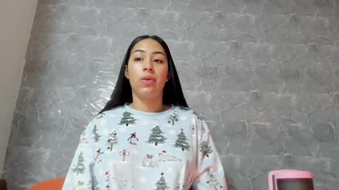 Snapshot of vanessaadol chatting on 6, 2, 2025 vanessaadol online show from 6, 2, 2025