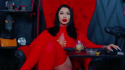 Snapshot of vanessamorningstar1 chatting on 19, 2, 2025 Miss Vanessa online show from 19, 2, 2025