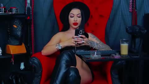 Snapshot of vanessamorningstar1 chatting on 6, 3, 2025 Miss Vanessa online show from 6, 3, 2025