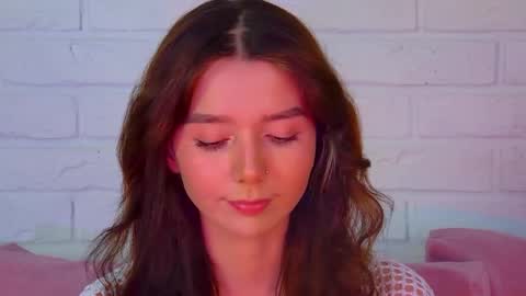 VanessaVienne online show from 27, 3, 2026