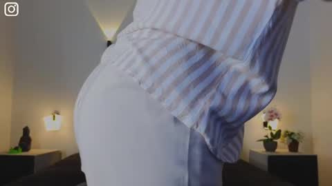 Snapshot of vanestrauss chatting on 7, 3, 2025 New account follow me online show from 7, 3, 2025