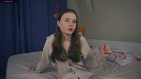 Luna online show from 13, 11, 2025