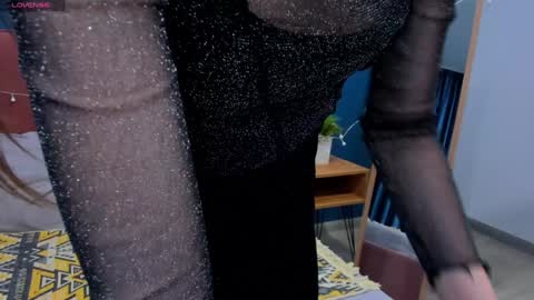 Snapshot of vanillakelly chatting on 23, 12, 2024 Sofia online show from 23, 12, 2024