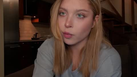 Vanilla online show from 19, 11, 2025