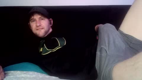 Snapshot of vanillaniceeee chatting on 11, 7, 2026 vanillaniceeee online show from 11, 7, 2026
