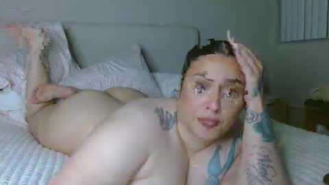 Snapshot of vanitykaine chatting on 13, 5, 2026 vanitykaine online show from 13, 5, 2026