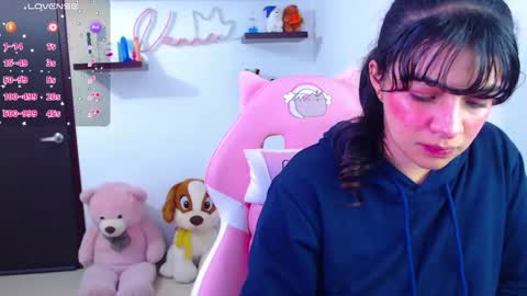 Vanesa online show from 6, 3, 2025