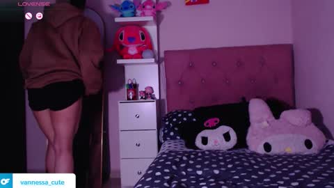 Vanesa online show from 1, 12, 2025