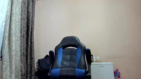 Snapshot of vano_822 chatting on 1, 2, 2026 vano_822 online show from 1, 2, 2026