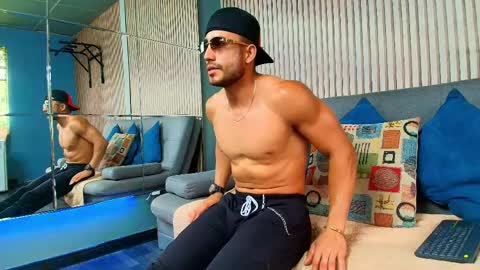 Vans Ross online show from 31, 3, 2026