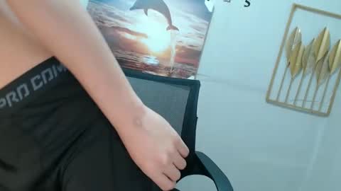 vanxxx2005 online show from 11, 12, 2024