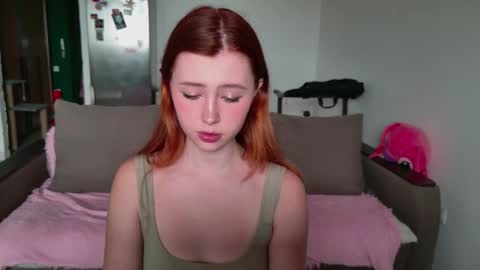 Snapshot of vasilisa_lik chatting on 14, 9, 2025 Vasilisa lik online show from 14, 9, 2025