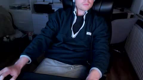 Snapshot of vaslo08 chatting on 6, 5, 2026 Vaslo online show from 6, 5, 2026
