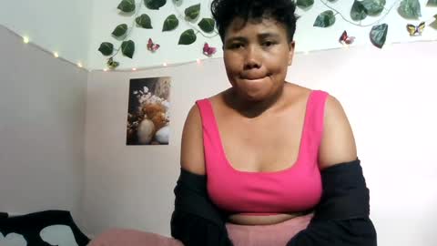 Snapshot of vayannah chatting on 16, 6, 2026 Vayannah online show from 16, 6, 2026