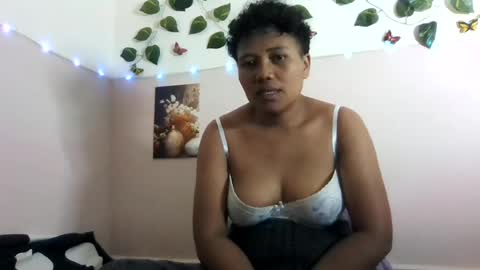 Snapshot of vayannah chatting on 17, 6, 2026 Vayannah online show from 17, 6, 2026