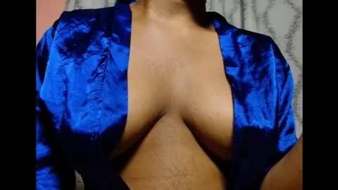 Snapshot of vee62 chatting on 24, 6, 2026 vee62 online show from 24, 6, 2026