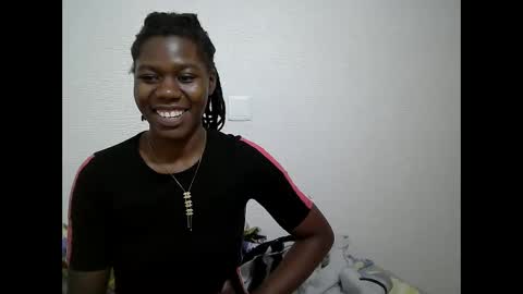 Snapshot of vee_gee chatting on 26, 5, 2026 leeser online show from 26, 5, 2026