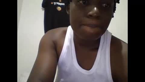 Snapshot of vee_tommy chatting on 16, 5, 2026 Vee tommy online show from 16, 5, 2026