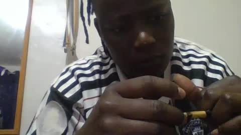 Vee tommy online show from 16, 7, 2026