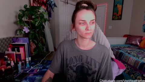 Snapshot of veeweatherbee chatting on 27, 1, 2025 Violet Weatherbee online show from 27, 1, 2025