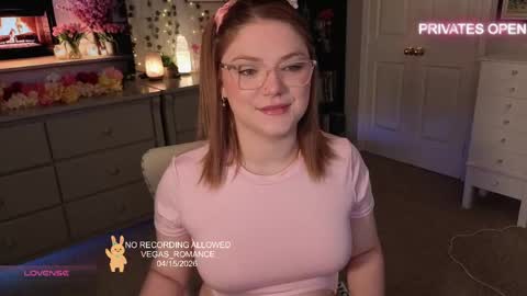 vegas_romance online show from 16, 4, 2026